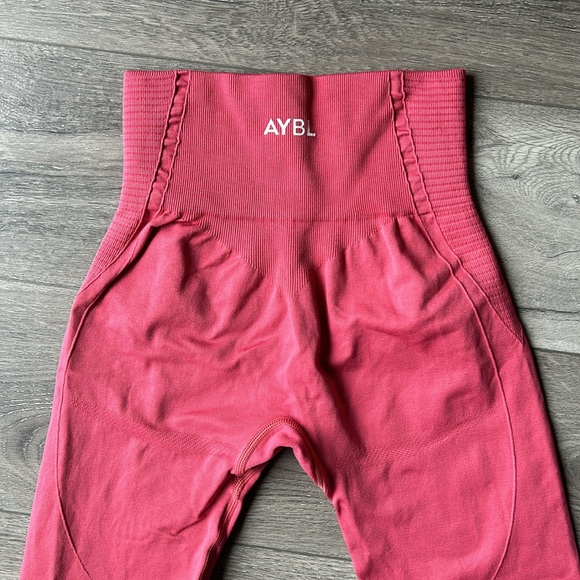 AYBL Balance V2 Seamless Leggings - Picture 3 of 5